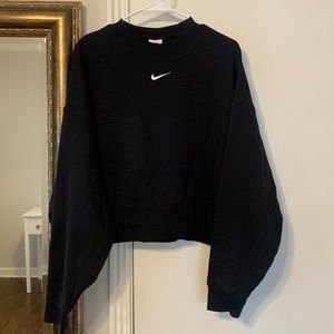 Nike pullover
